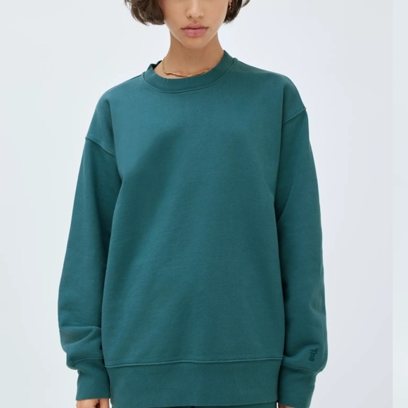 Green Aritzia sweatsuit - extra fleece - Picture 6 of 6